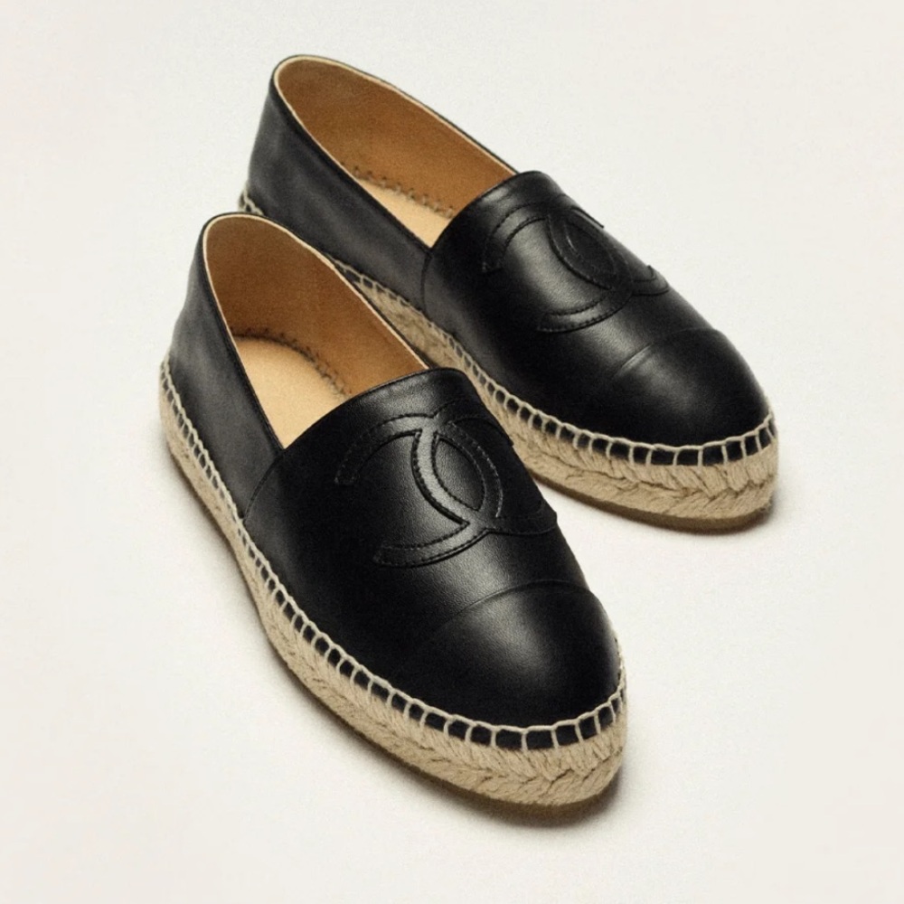 RARE CHANEL Espadrilles Black Lambskin Slip on Leather Women’s Shoes Like New